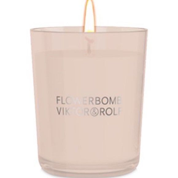 Viktor & Rolf Other - Viktor & Rolf Flowerbomb Scented Candle